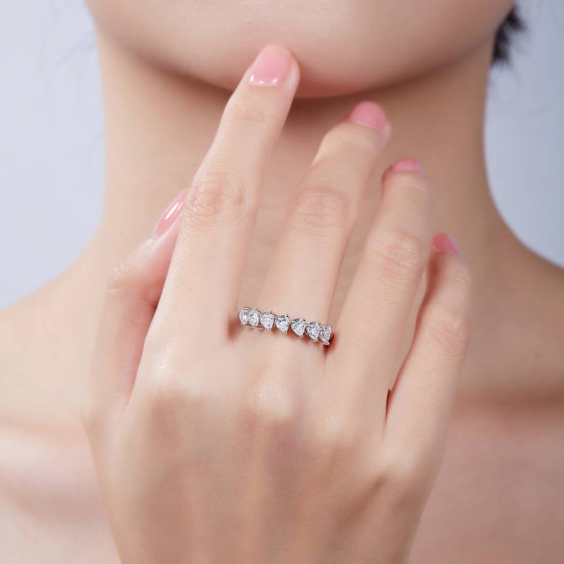 Pear shaped S925 silver plated platinum moissanite diamond women's ring 2.1 carats D-grade